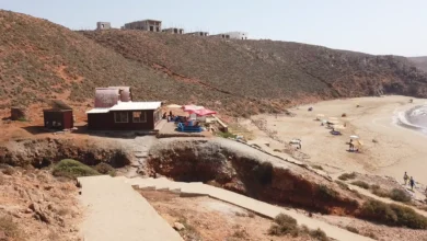 شاطئ تمحروشت بمير اللفت